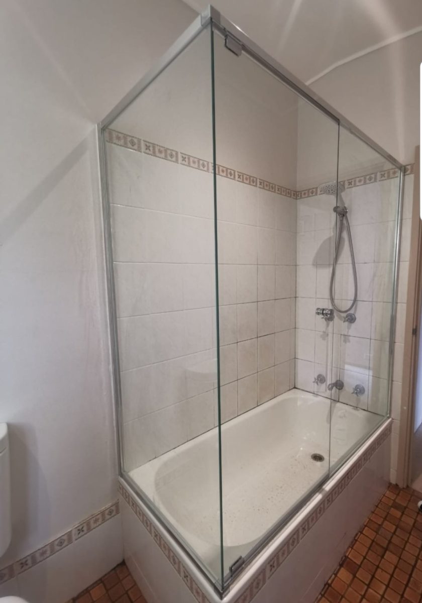 Bathtub Fully Framed Shower Screen Cheapest Shower Screens