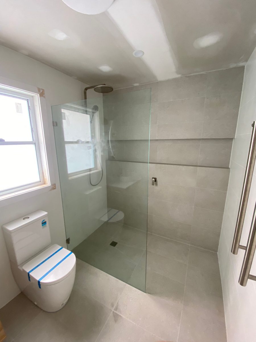 Frameless Fixed Panel Shower Screen – Cheapest Shower Screens